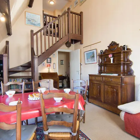 Marie Antoinette-2 By Interhome Apartment *